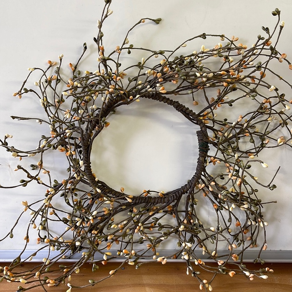 Primitive wreath/candle ring